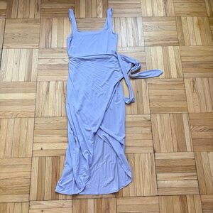 Aritzia Wilfred Saturn Midi Dress Square neck wrap dress Purple Size Medium
